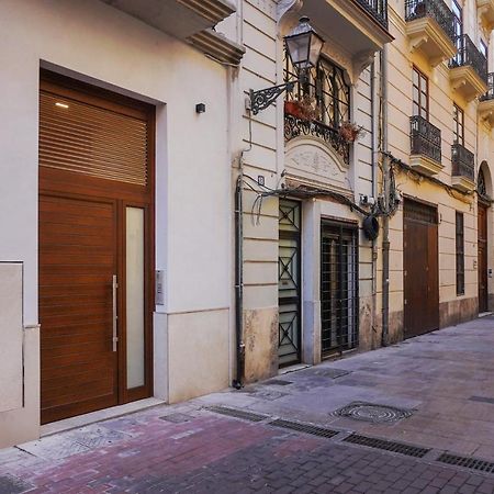 Vlc Host- Eixarchs Apartment Valencia Exterior photo
