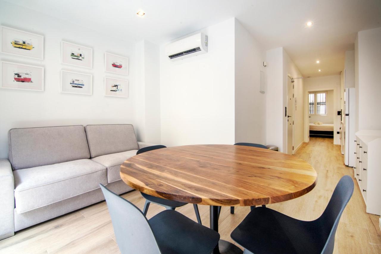 Vlc Host- Eixarchs Apartment Valencia Exterior photo